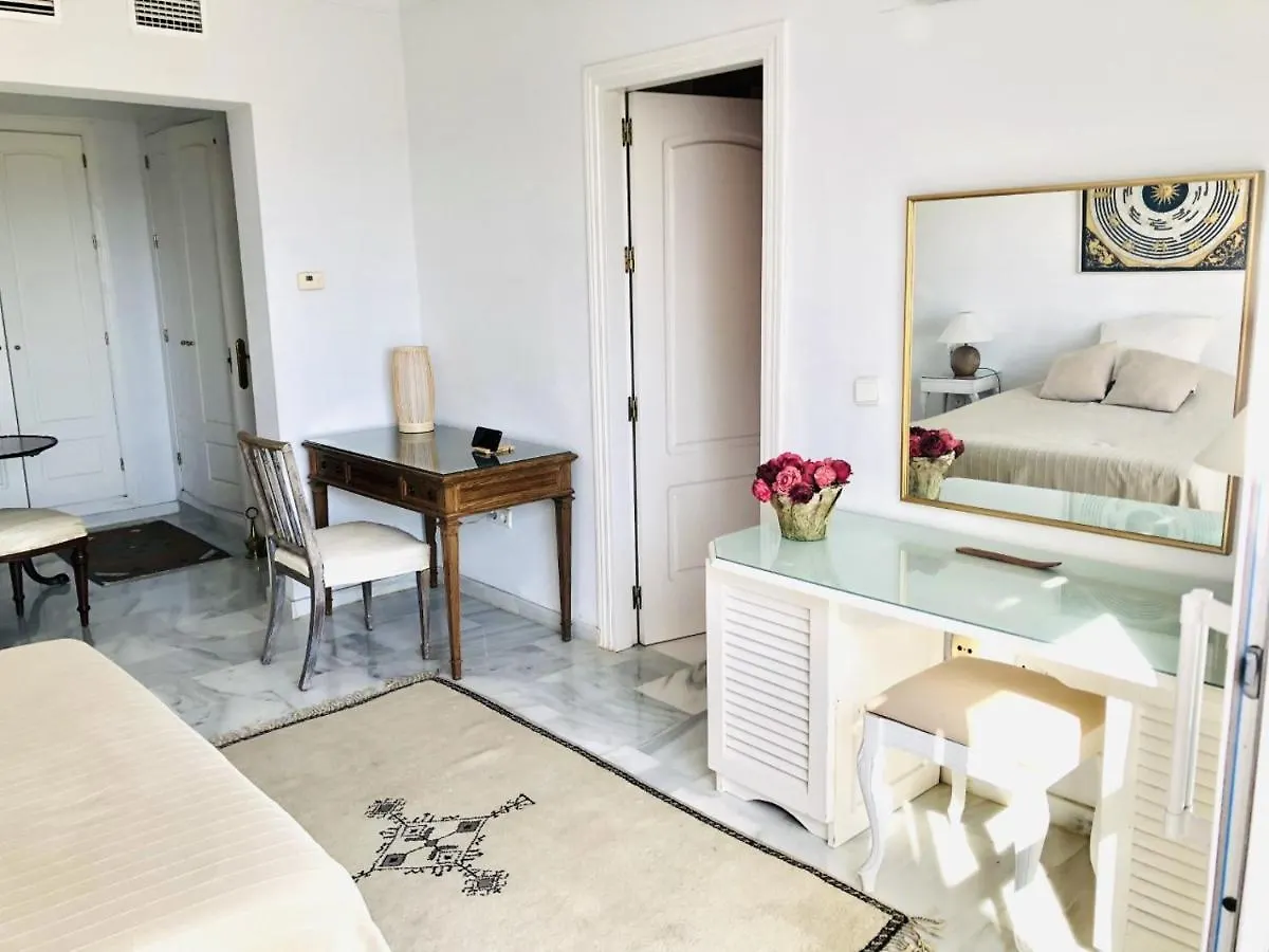 Duplex Vistas Al Golf Guadalmina Marbella Apartment