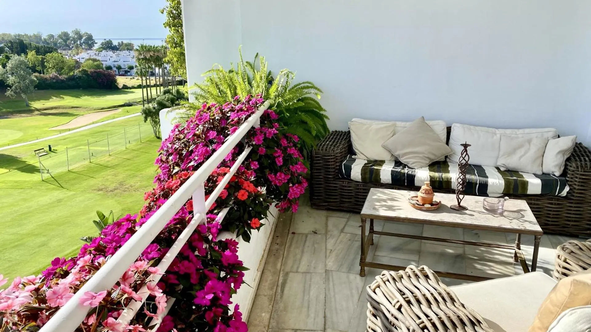 Appartamento Duplex Vistas Al Golf Guadalmina Marbella 0*,  Spagna