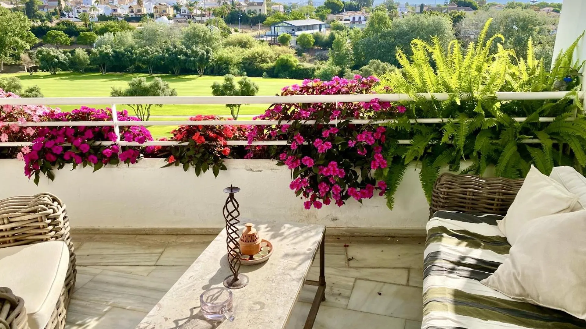 Appartamento Duplex Vistas Al Golf Guadalmina Marbella